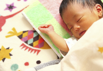 秋田県山本郡三種町の認可保育園保育士の求人情報の写真